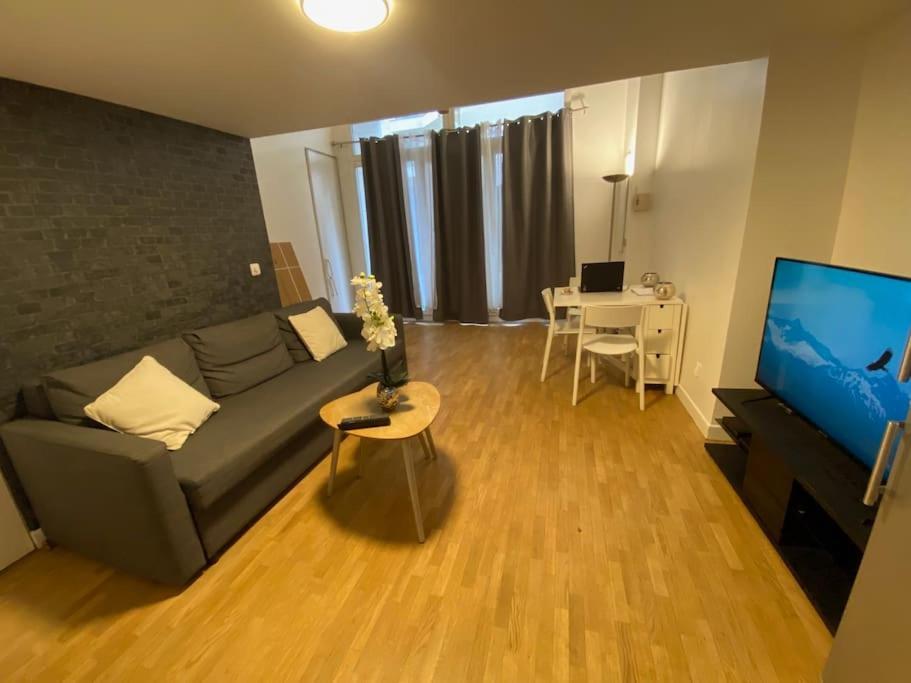 Magnifique Duplex 45 M2 Aux Portes De Paris Metro Barbara A 30Mn Expo Porte De Versailles Монруж Екстер'єр фото