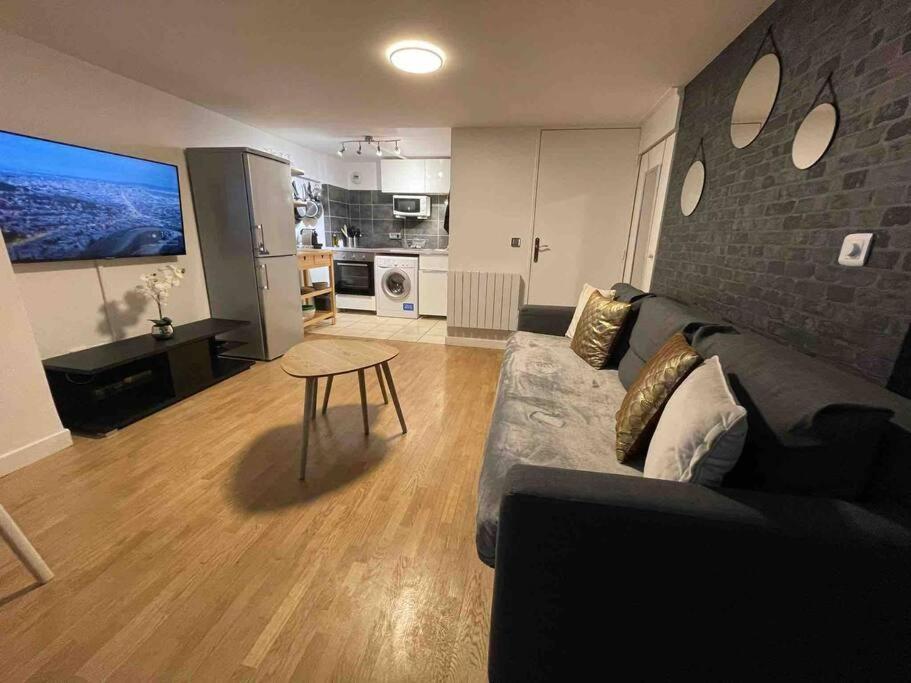 Magnifique Duplex 45 M2 Aux Portes De Paris Metro Barbara A 30Mn Expo Porte De Versailles Монруж Екстер'єр фото